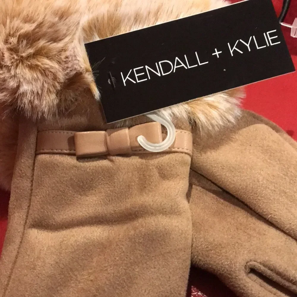 NWT Kendall and Kylie gloves